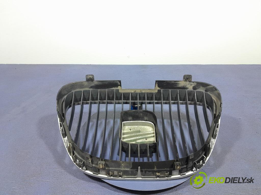 Seat Leon 2007 miežka / Gril: 5P0853654