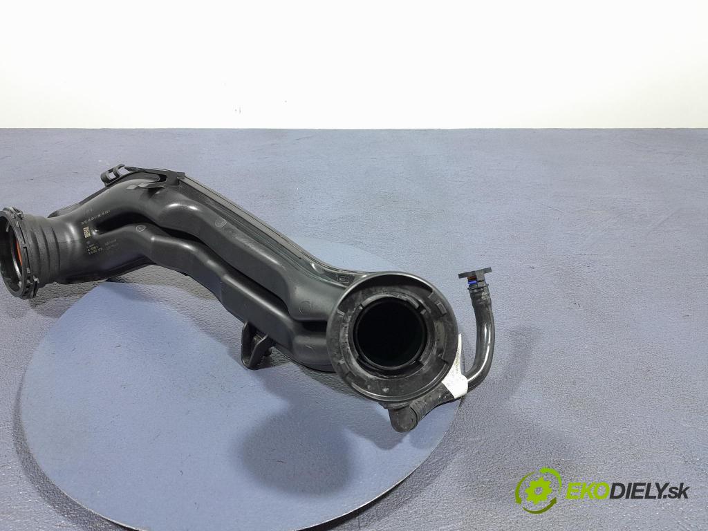 Skoda Kamiq 2022 trubka Vzduch: 05E145674G