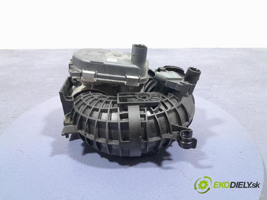 Skoda Kamiq 2022 trubka Vzduch: 04E145641D