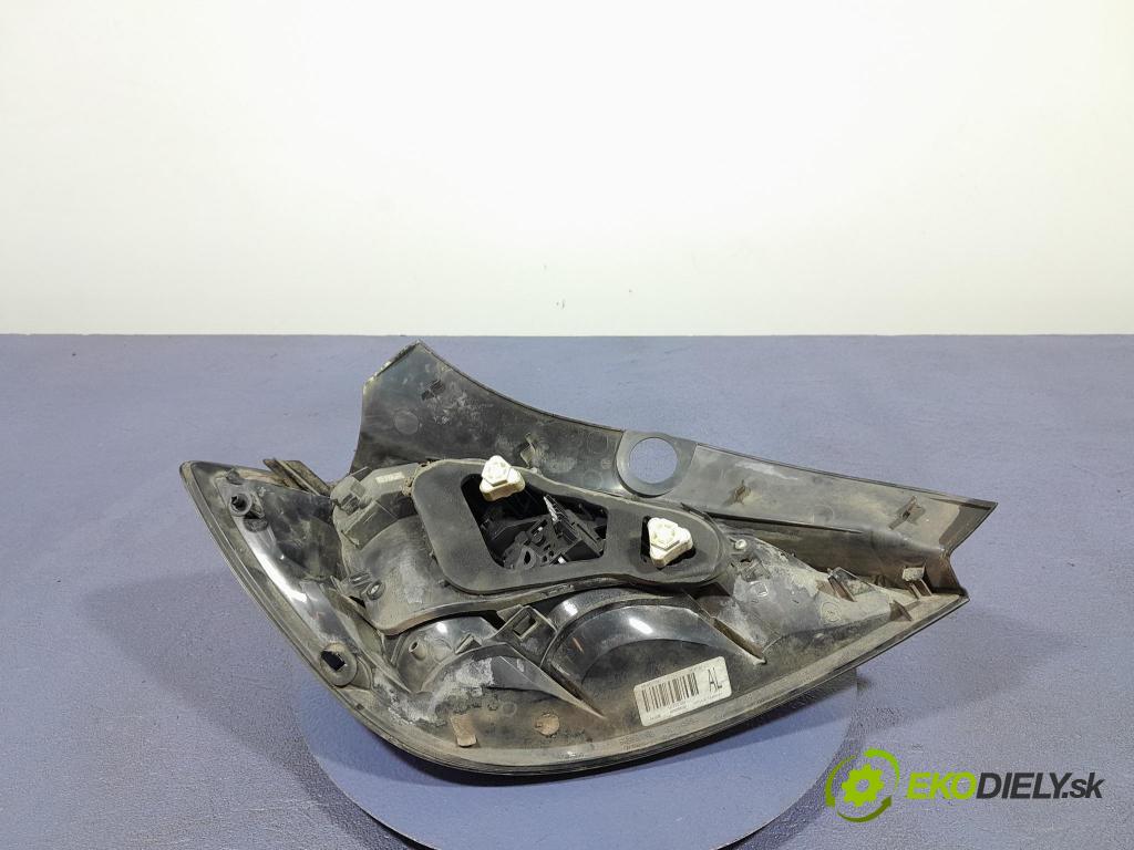 Opel Astra 2008 světlo Zad: Práva: Mimo: 13222325