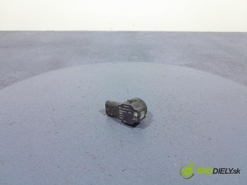 Bmw X3 2023 snímač / řídící jednotka PDC 9826784