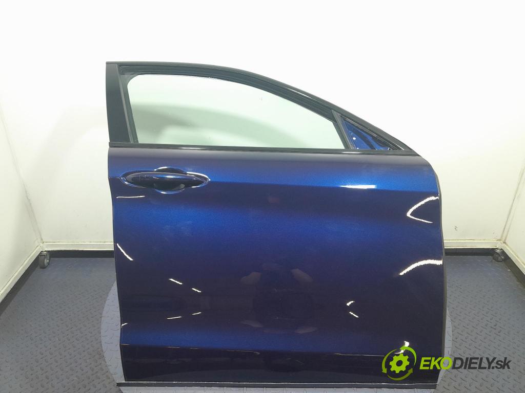 Alfa romeo Stelvio 2017 dveře před prave