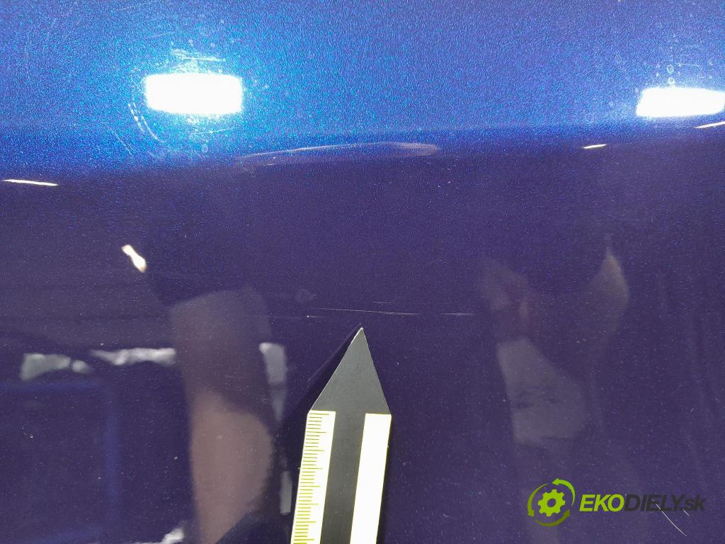 Alfa romeo Stelvio 2017 dveře před Vlevo, odjet: