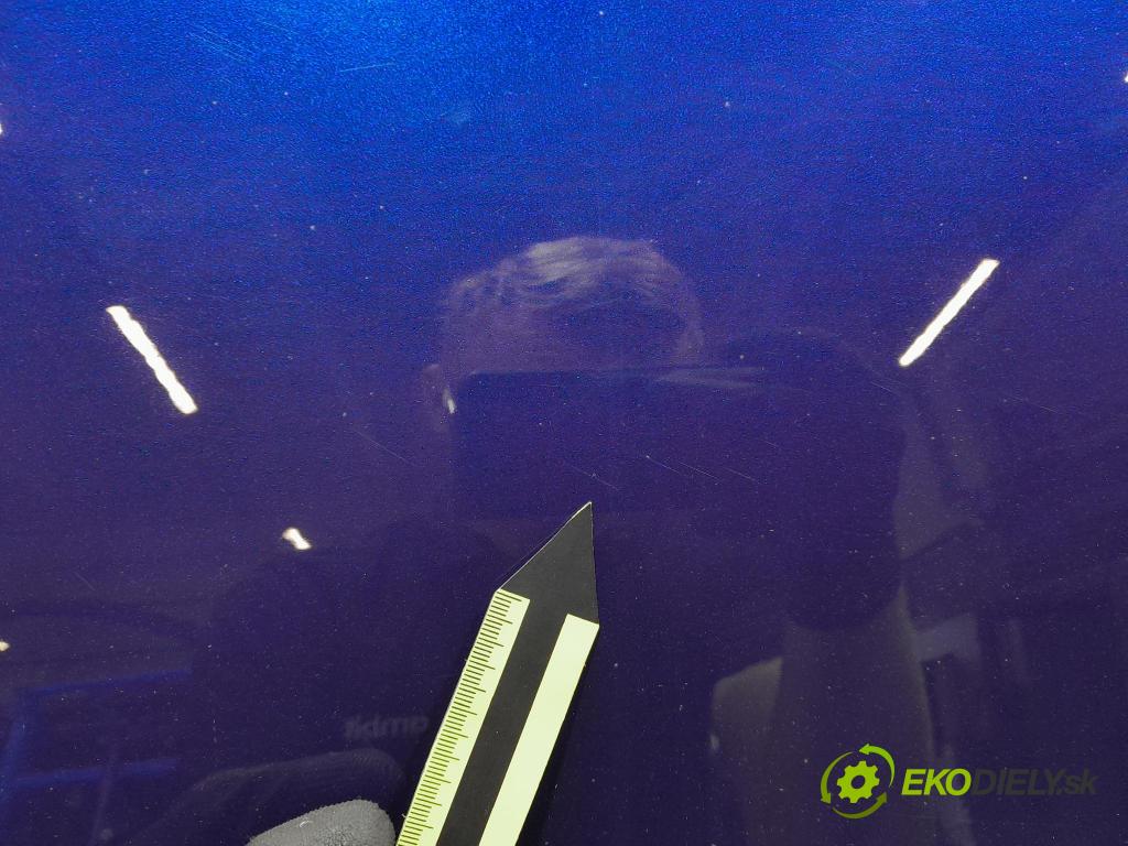 Alfa romeo Stelvio 2017 dveře před Vlevo, odjet:
