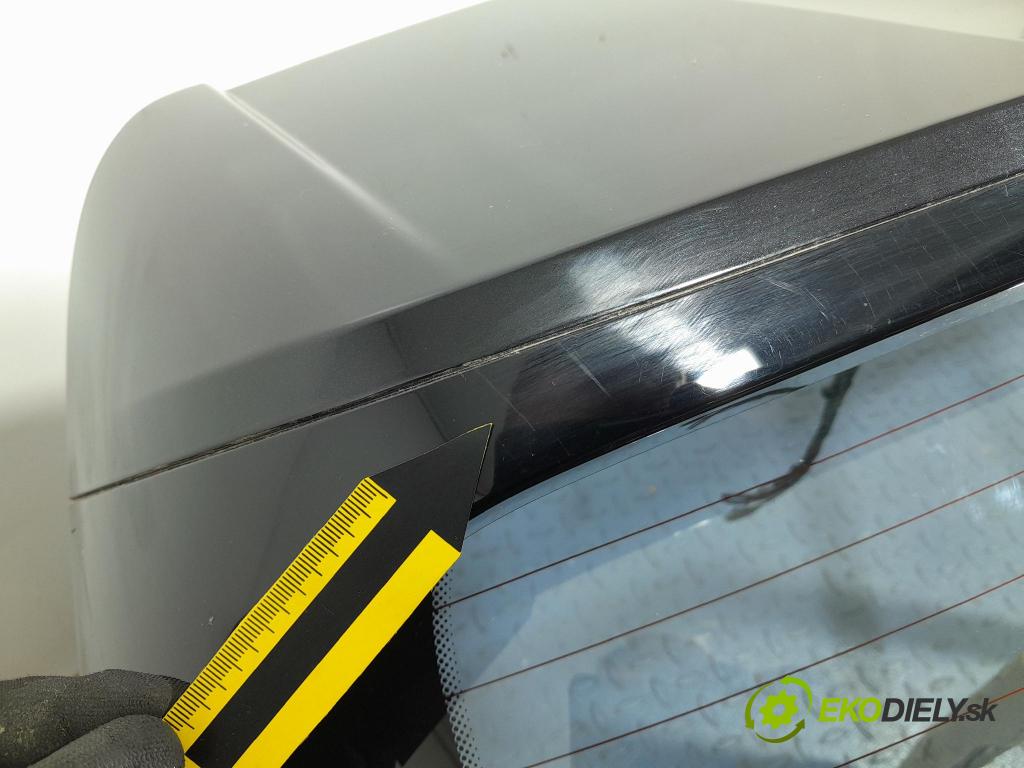 Bmw X3 2023 zadní dveře kufra: kufr