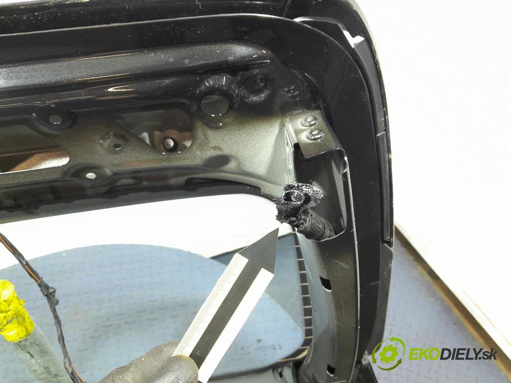 Bmw X3 2023 zadna dveře kufra: kufra: 