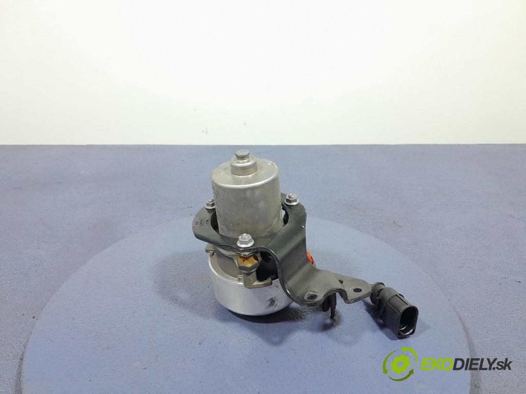 Skoda Kamiq 2022 čerpadlo vákuová 5Q0612181D