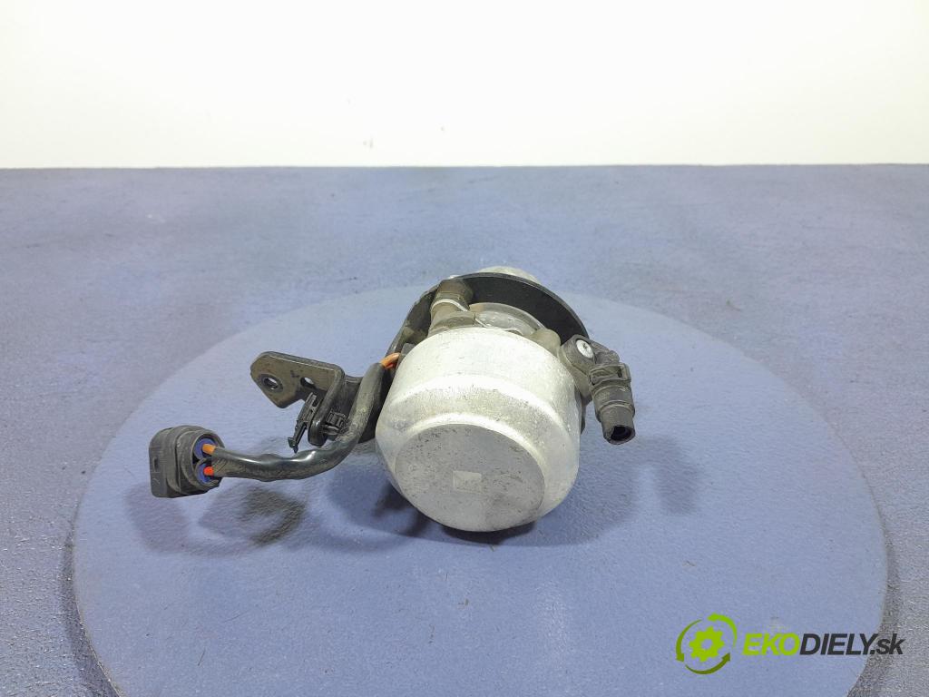 Skoda Kamiq 2022 čerpadlo vákuová 5Q0612181D