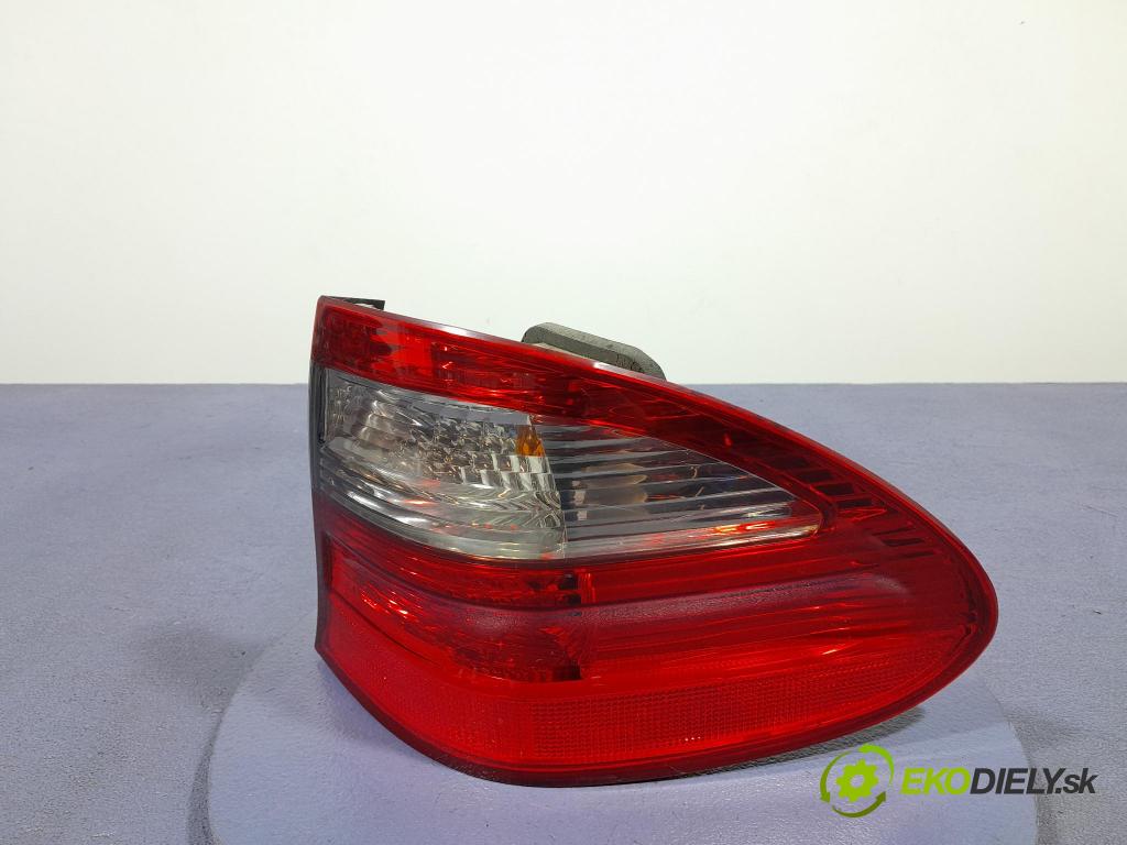 Mercedes E-klasa 2007 světlo Zad: Práva: Mimo: A2118202864