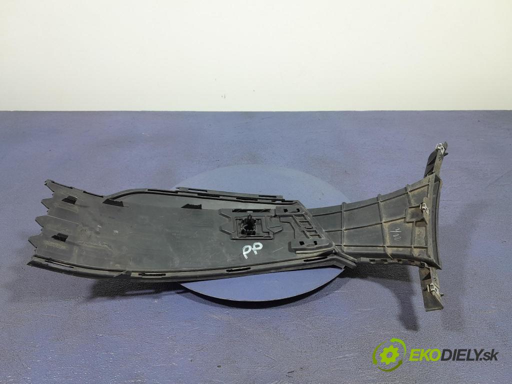 Skoda Kamiq 2022 Upevnění: narazník 658121764