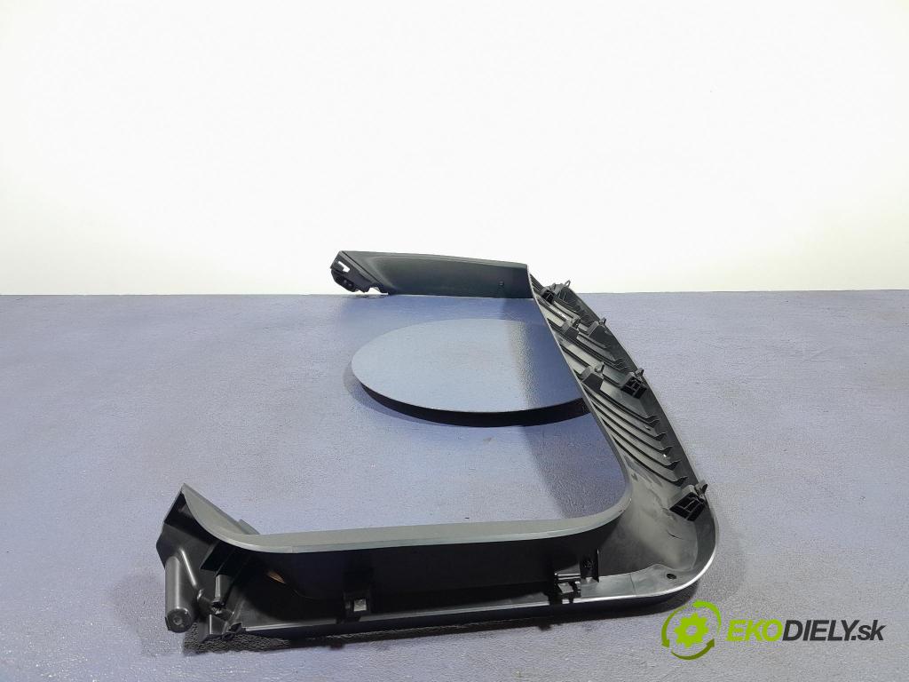 Skoda Kamiq 2022 Tapacír: kufr 658867605
