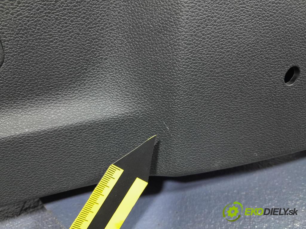 Skoda Kamiq 2022 Tapacír: kufr 658867975B