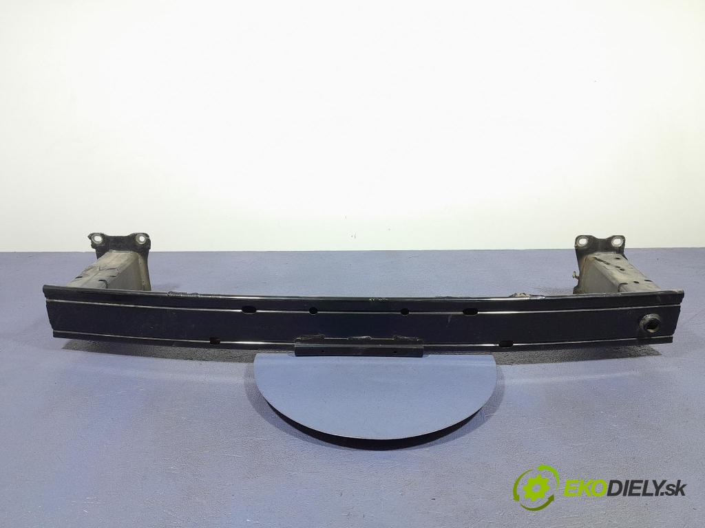 Skoda Kamiq 2022 výstuha narazník zad 658807305