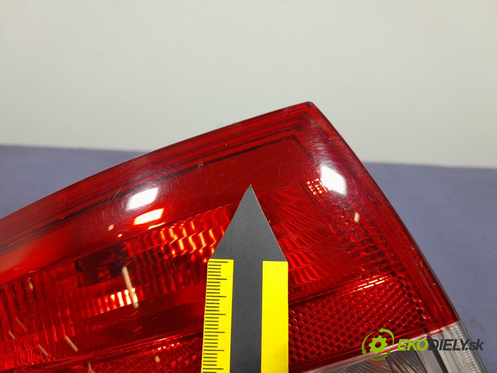 Skoda Rapid 2016 světlo Zad: levá Mimo: