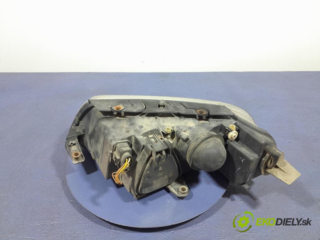 Vw Passat 2001 světlo v pravo: 3B0941016AK