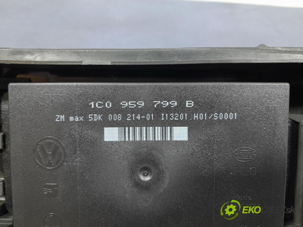 Vw Passat 2001 řídící jednotka Komfortu 1C0959799B