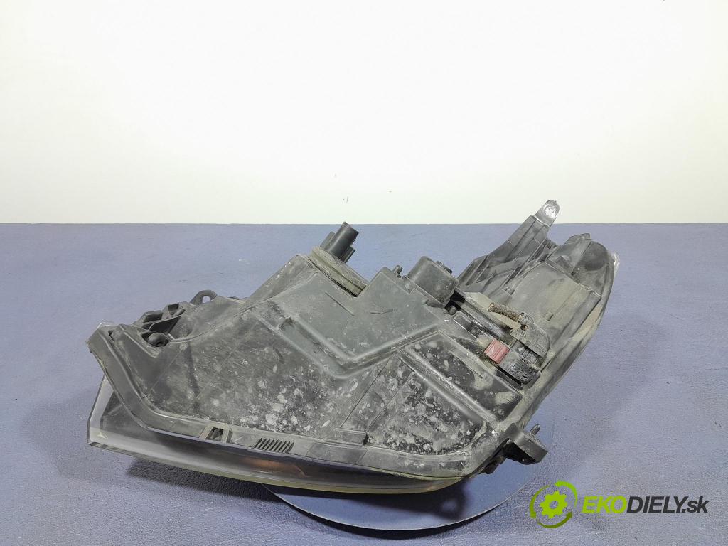 Opel Astra 2007 světlo v pravo: