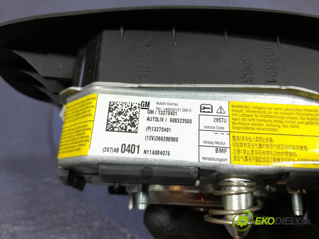 Opel Insignia 2010 Airbag: Řidiči: x 13270401
