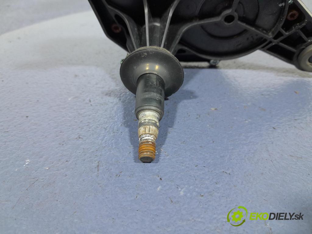 Alfa romeo Giulietta 2011 motorek Stěrače: Zad: 50509441