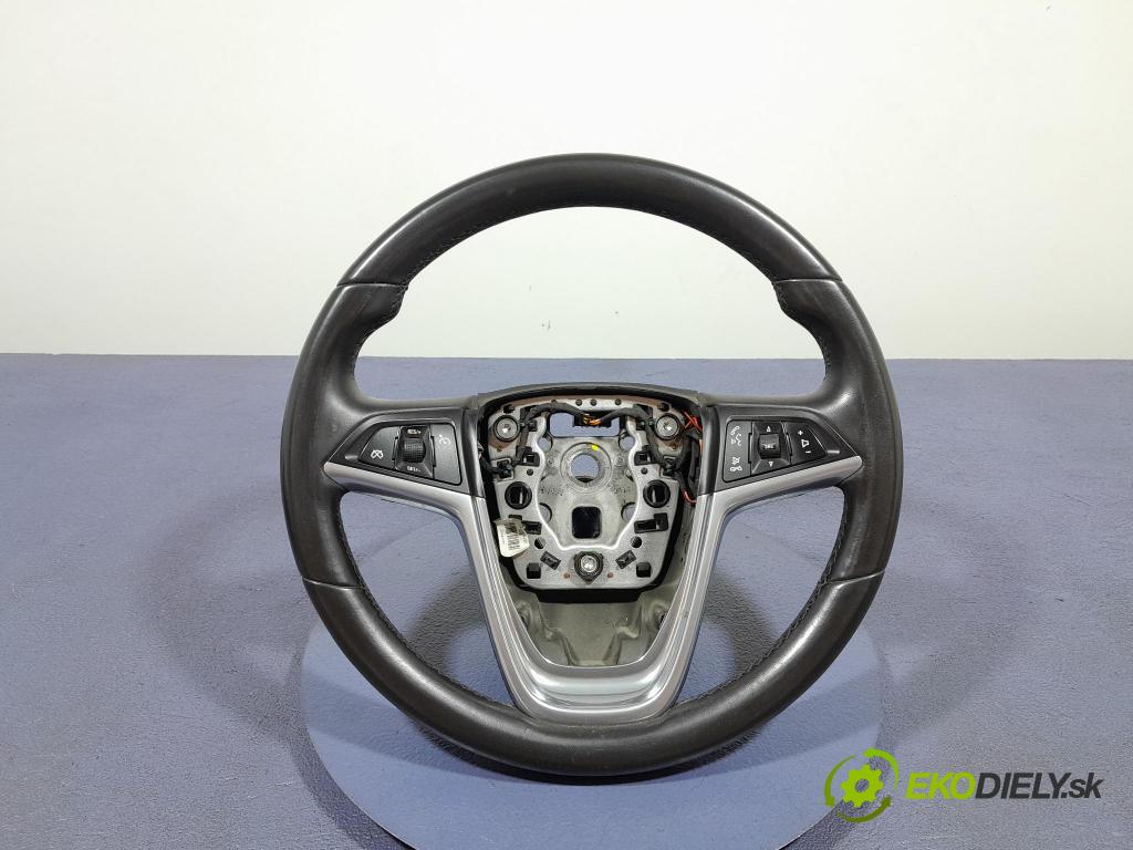 Opel Insignia 2010 volant 13316547