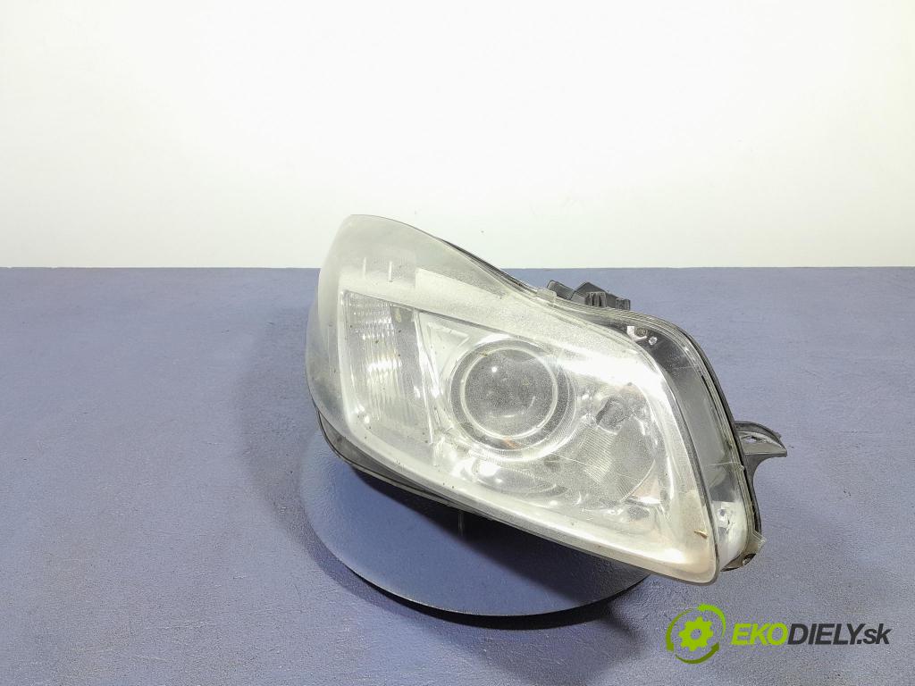Opel Insignia 2010 světlo v pravo: 13226793