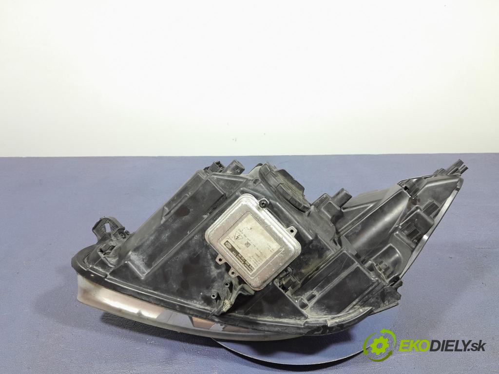 Opel Insignia 2010 světlo v pravo: 13226793
