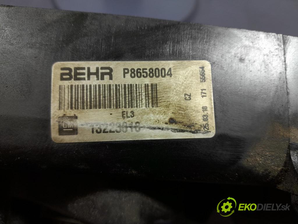 Opel Insignia 2010 ventilátor Chladič: 13223018