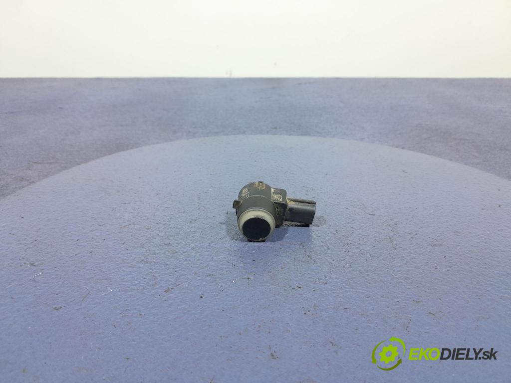 Opel Insignia 2010 snímač / řídící jednotka PDC 13300764