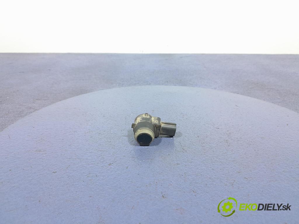 Opel Insignia 2010 snímač / řídící jednotka PDC 13300764