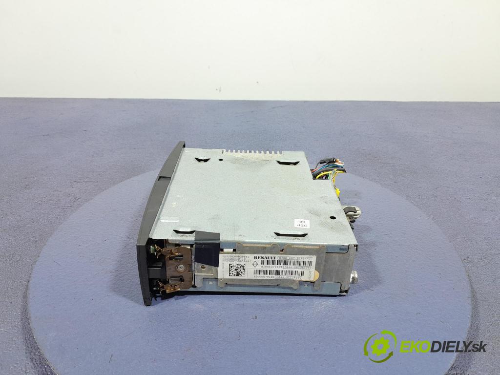 Renault Scenic 2008 Radio I Navigácia: 8200607918T