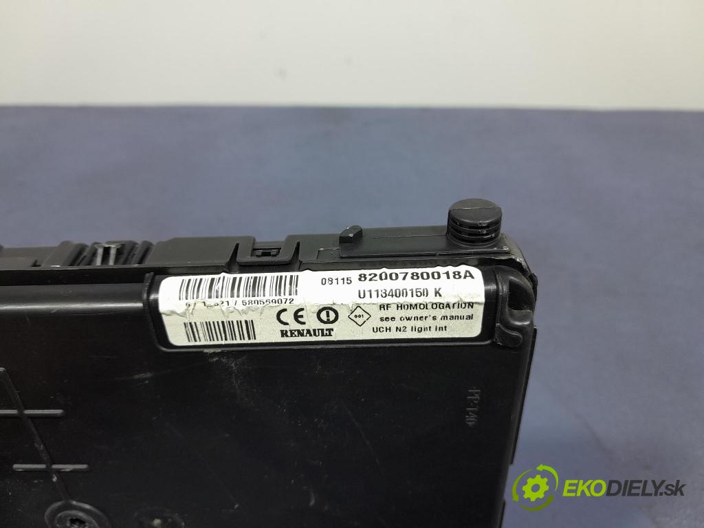 Renault Scenic 2008 skříňka Pojistky 8200780018A