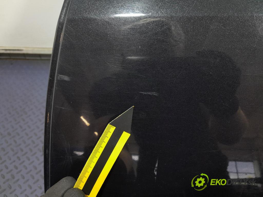 Opel Insignia 2010 dvere zad Vľavo: