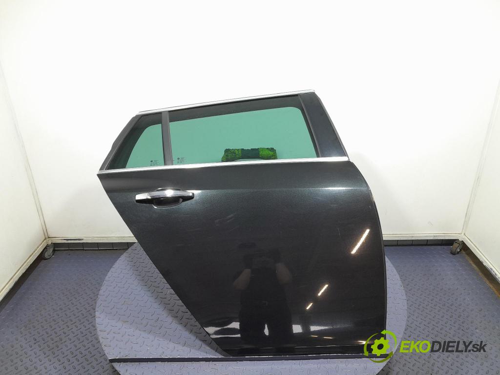 Opel Insignia 2010 dvere zad pravé