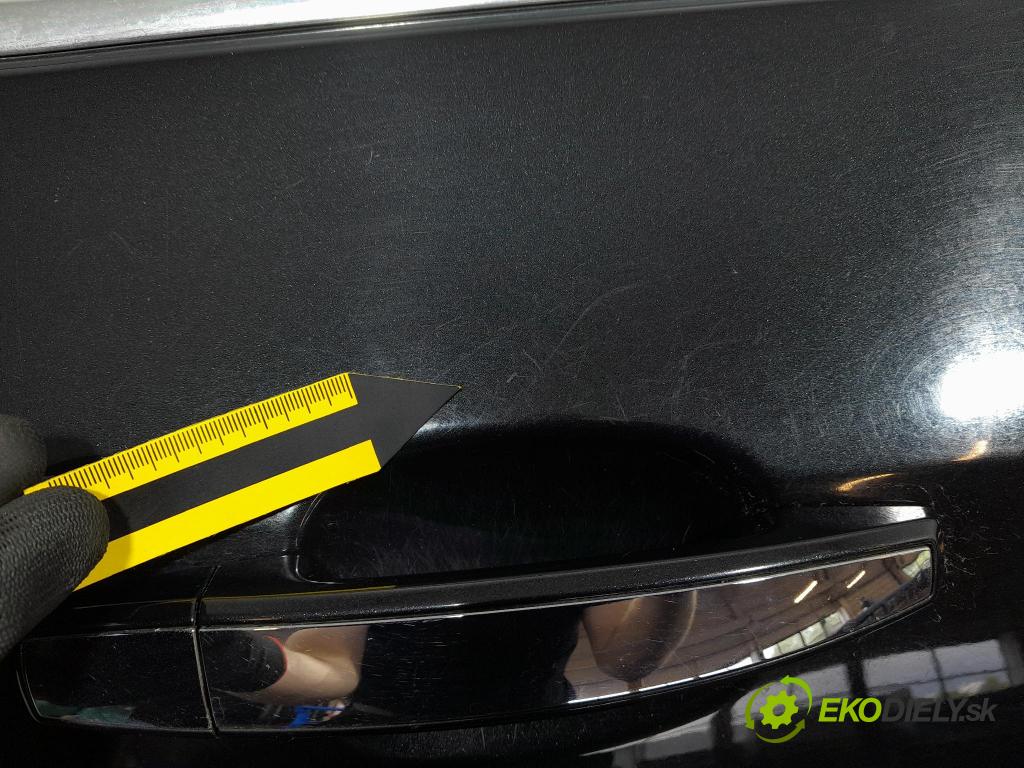Opel Insignia 2010 dvere zad pravé