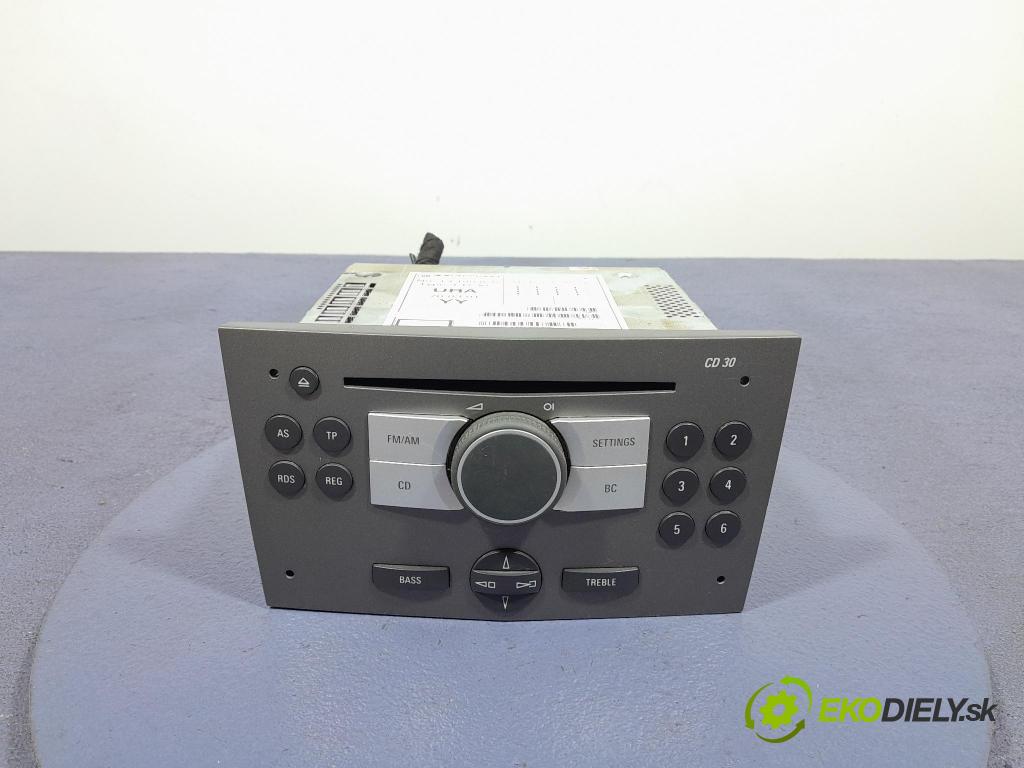 Opel Astra 2006 Radio I Navigácia: 13190856