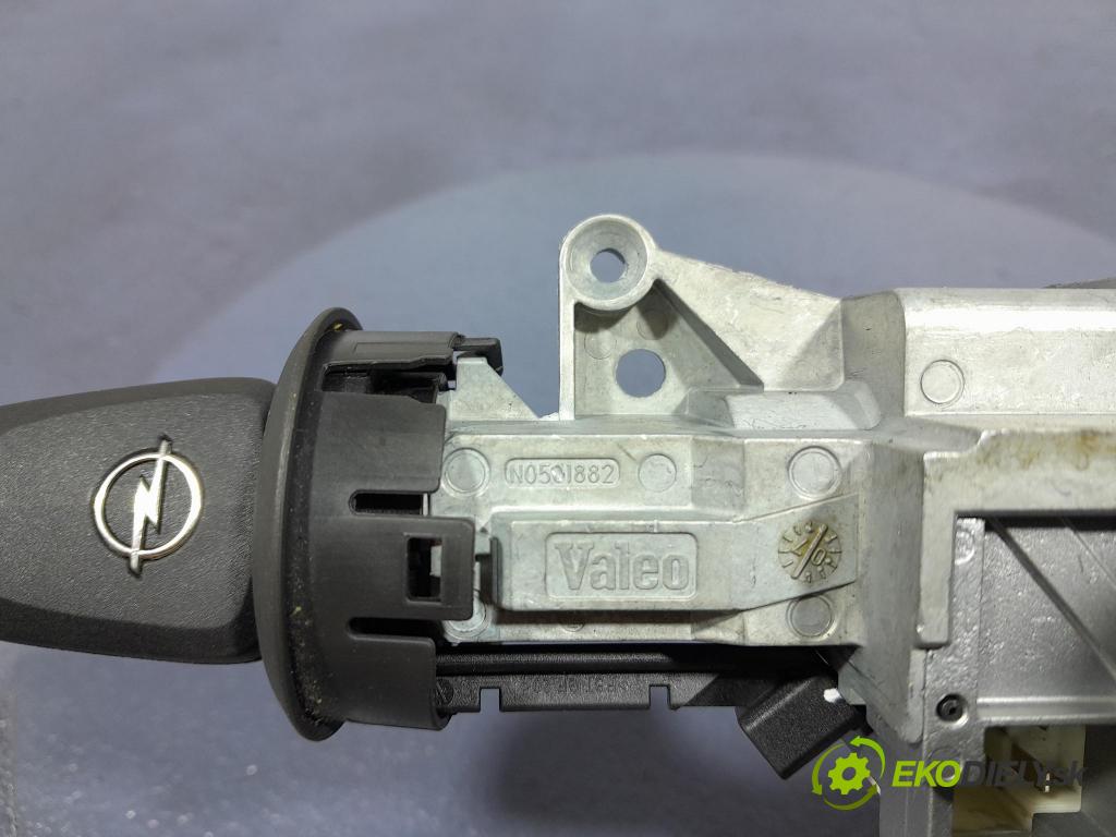 Opel Astra 2007 Spínač zapalování. N0501881
