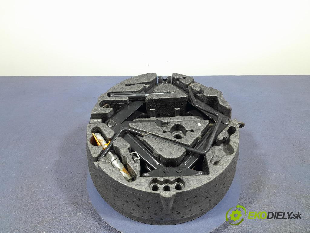 Opel Astra 2006 koš kola: Náhradní 13162851