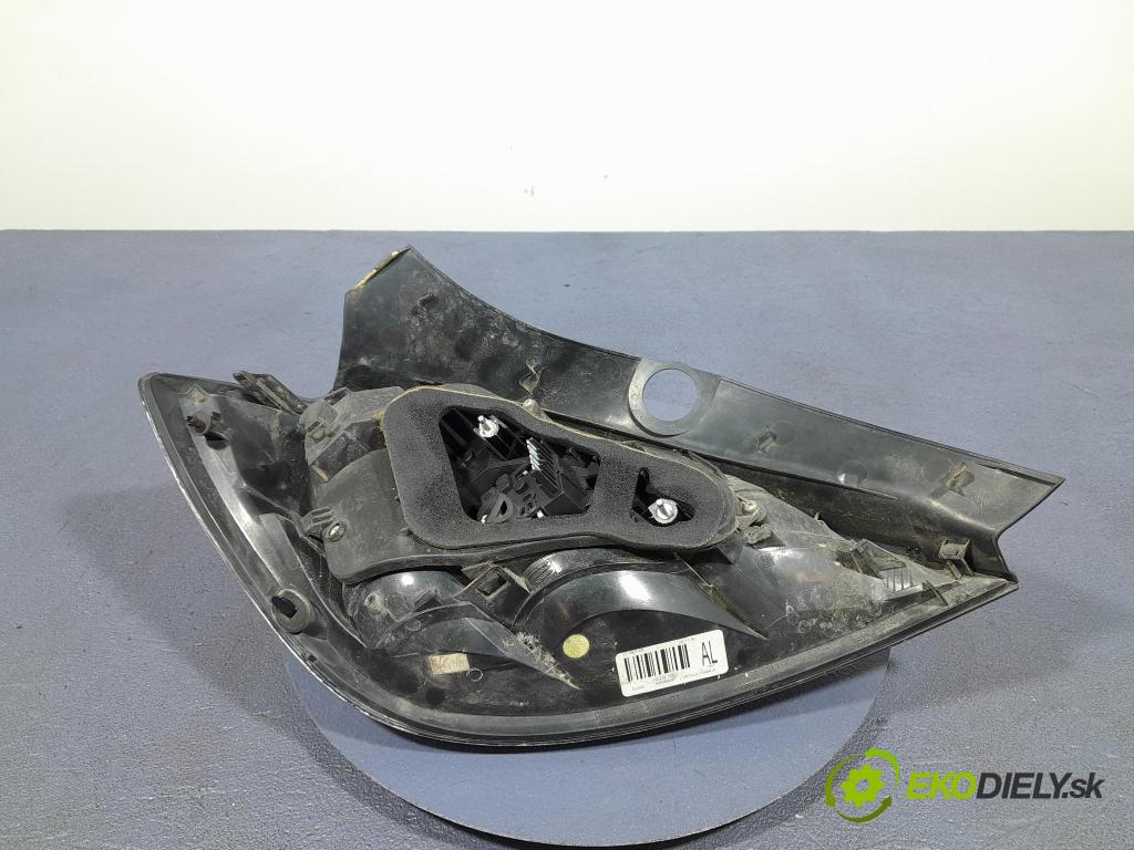 Opel Astra 2007 svetlo / reflektor zad Prava: Vonkajsia: 13222325