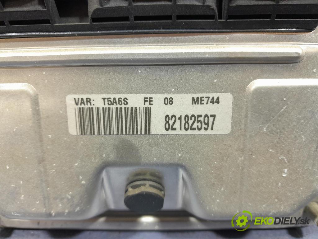 Peugeot 307 2001 riadiaca jednotka Motor: 9643840680