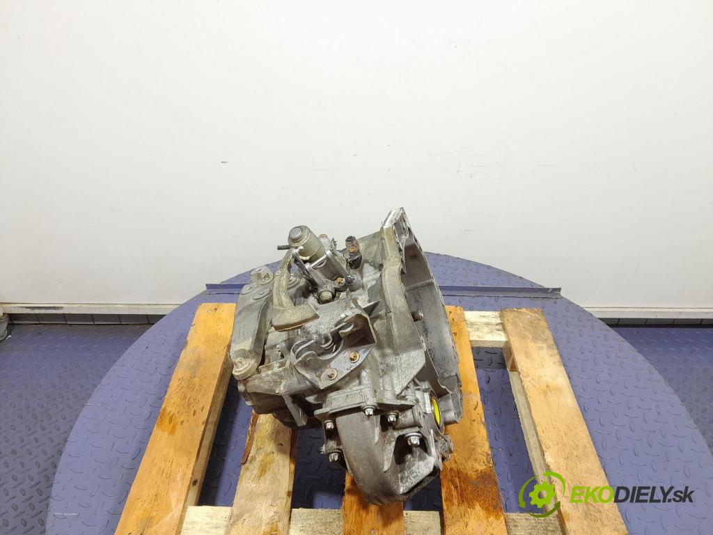 Opel Astra 2007 převodovka Ozubené kola: Manualna 55192042