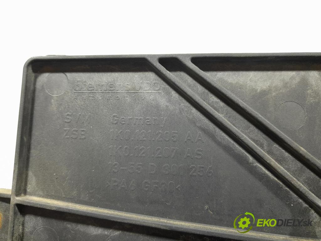 Skoda Octavia 2008 ventilátor Chladič: 1K0121205AA