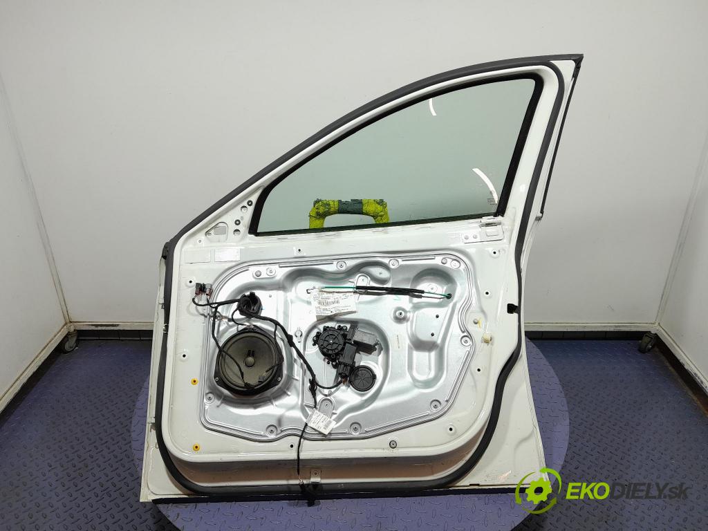 Alfa romeo Giulietta 2013 dveře před prave 