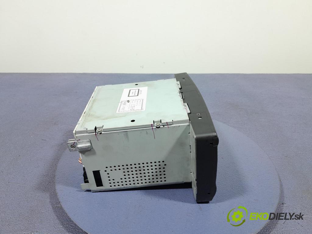 Skoda Octavia 2008 Radio I Navigácia: 1Z0035161C
