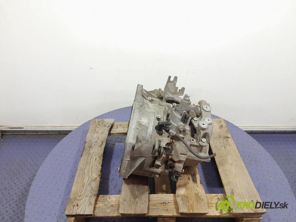 Opel Insignia 2010 převodovka Ozubené kola: Manualna 55561696 F40