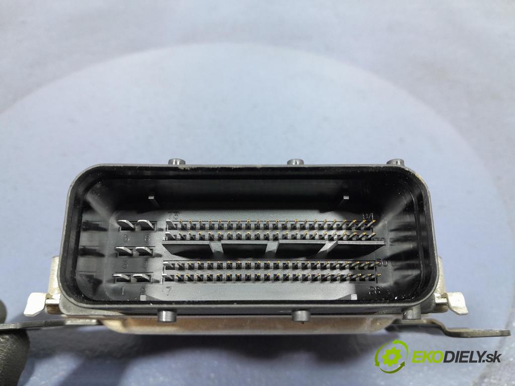 Hyundai I30 2011 riadiaca jednotka Motor: 39103-2B127