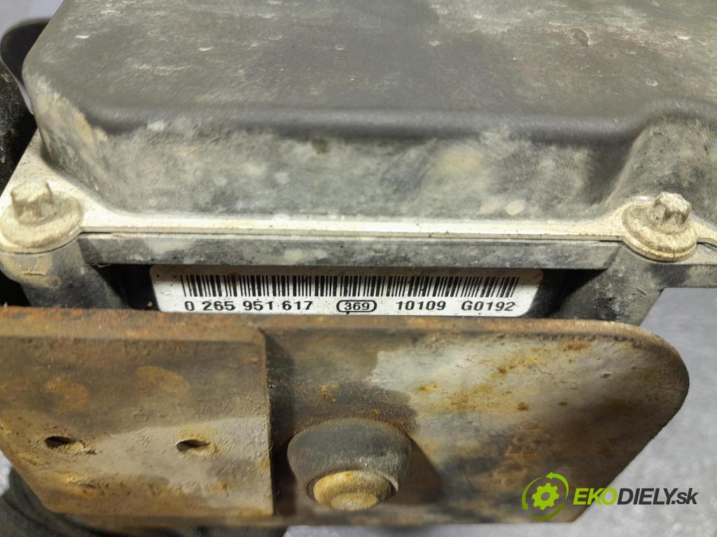 Hyundai I30 2011 čerpadlo ABS x 58920-2R500
