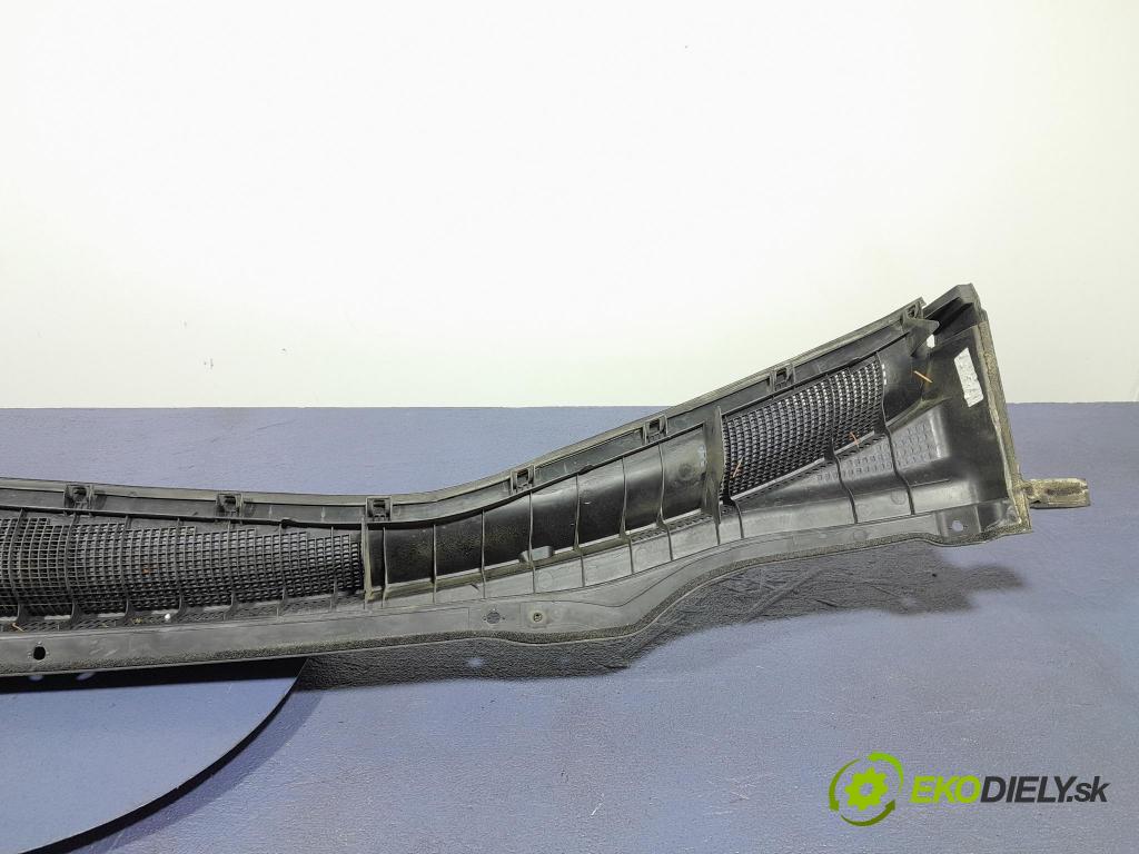 Hyundai I30 2011 torpédo 86151-2R000