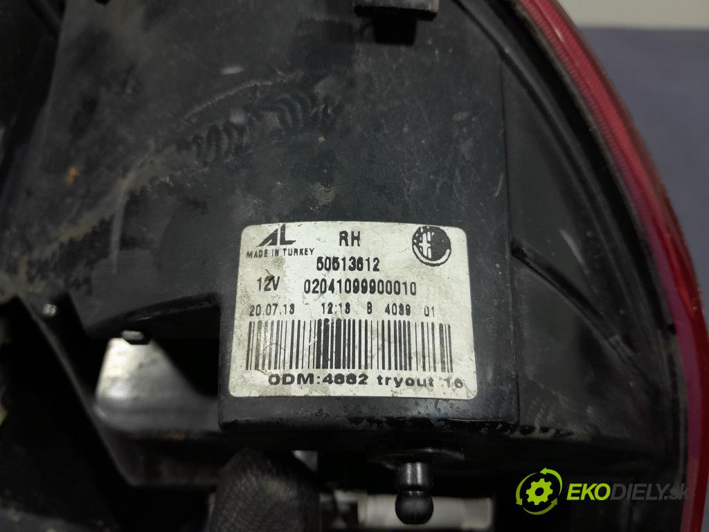 Alfa romeo Giulietta 2013 světlo Zad: Práva: Mimo: 50513612