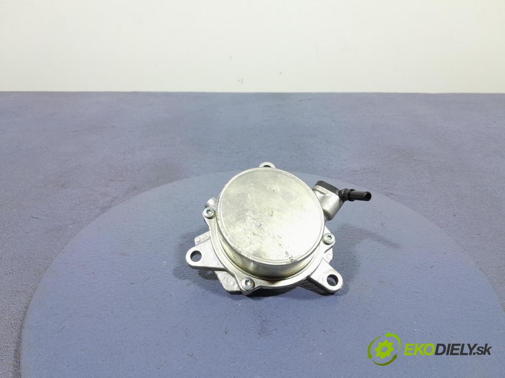 Alfa romeo Giulietta 2013 čerpadlo vákuová 7.01555.07.0