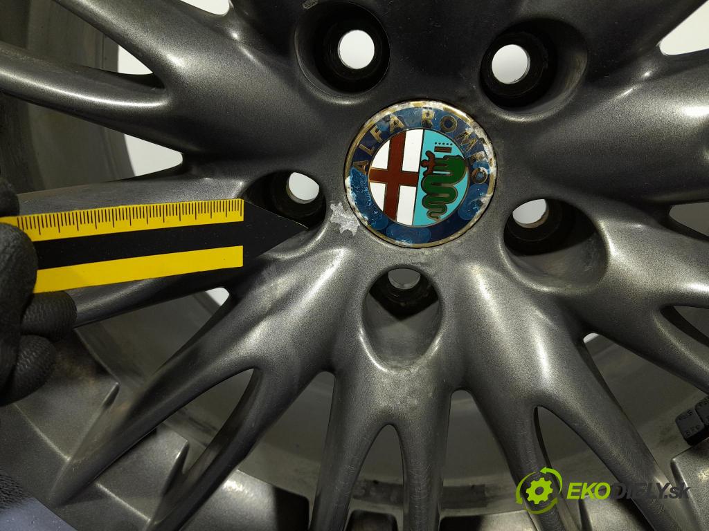 Alfa romeo Giulietta 2013 Ráfiky: Hlinikové: 156081124